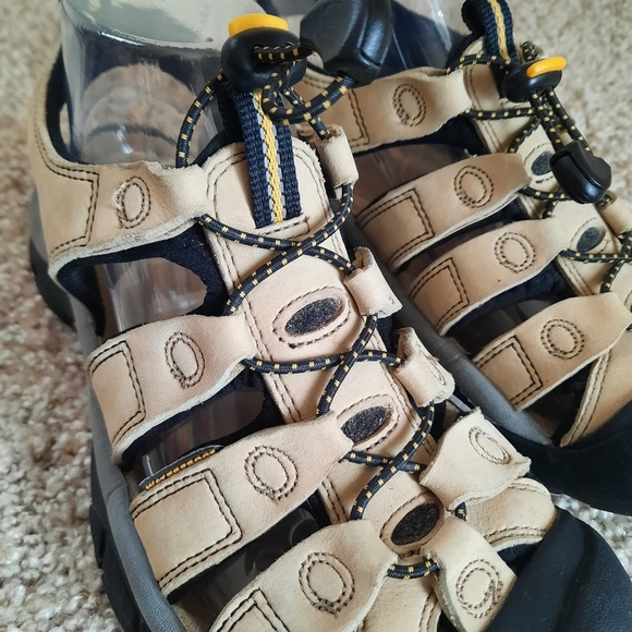 Keen Newport Leather Hiking Sandals Light Tan Pull Cord Slip On Size 7 - Picture 10 of 15